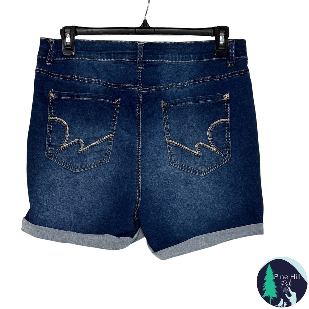 Wallflower Denim Shorts Womens 18 Sassy High Rise Rolled Cuff Dark Wash Stretch - Picture 2 of 8